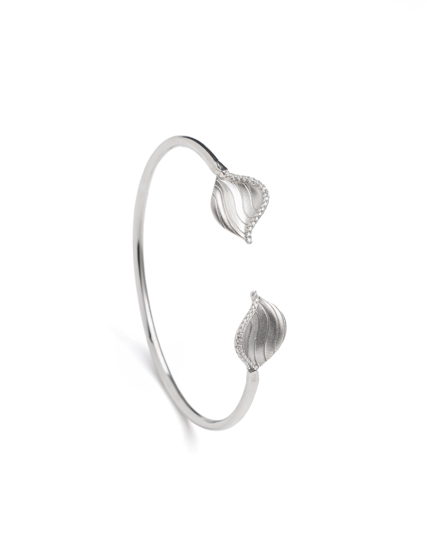 Delphi petal bracelet
