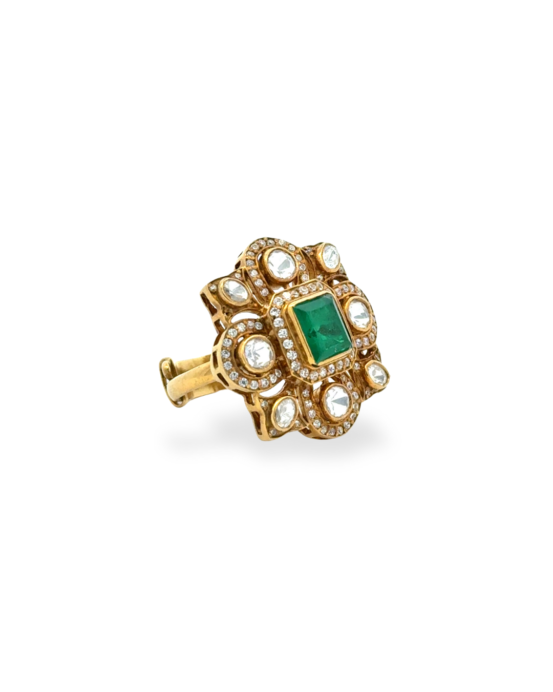 Noora  modern kundan ring