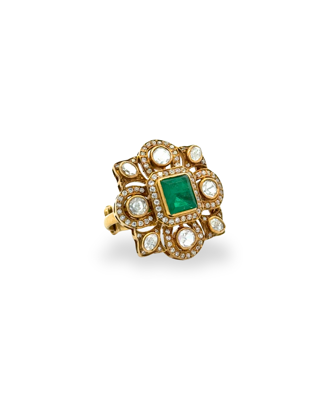 Noora  modern kundan ring