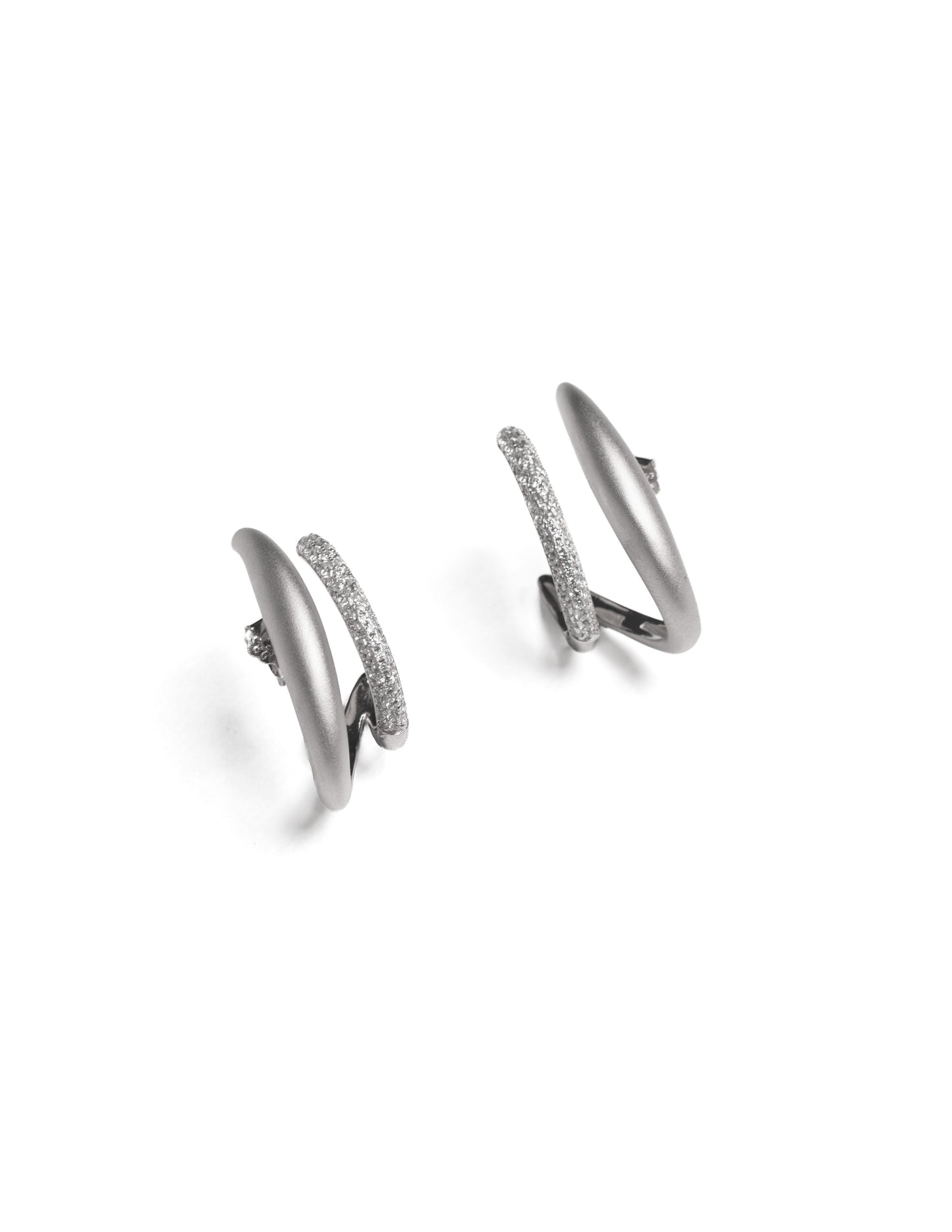 Olympia ear climbers