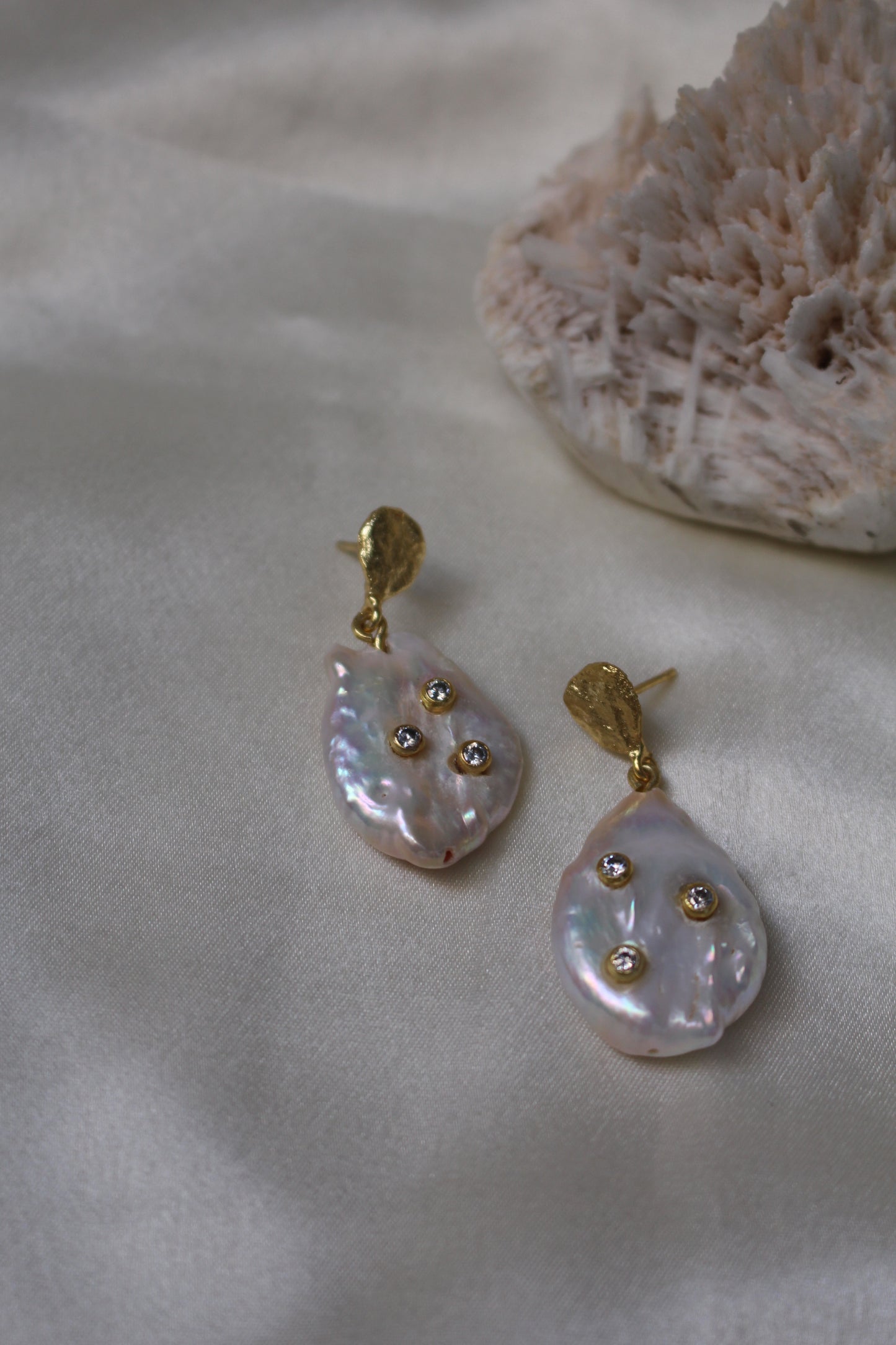 Aina Drop Earrings