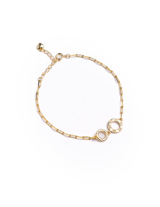 Ari Baguette Chain Bracelet