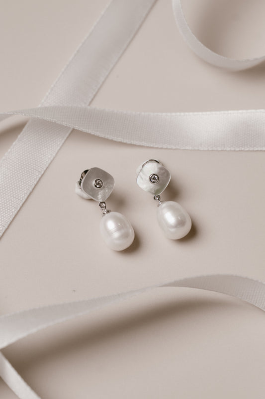 Mistletoe Pearl Drops