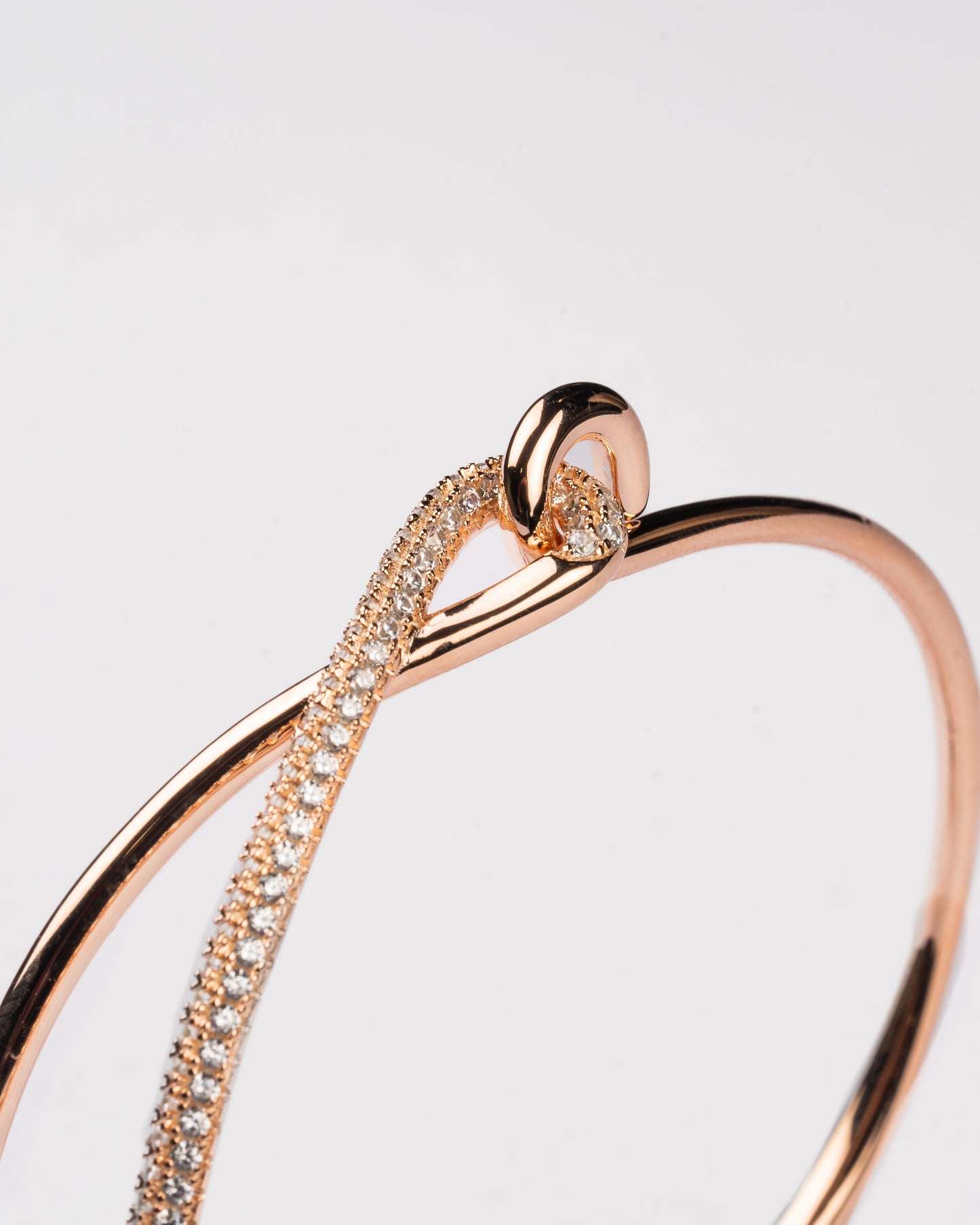 Harmonia Bangle in Rose Gold