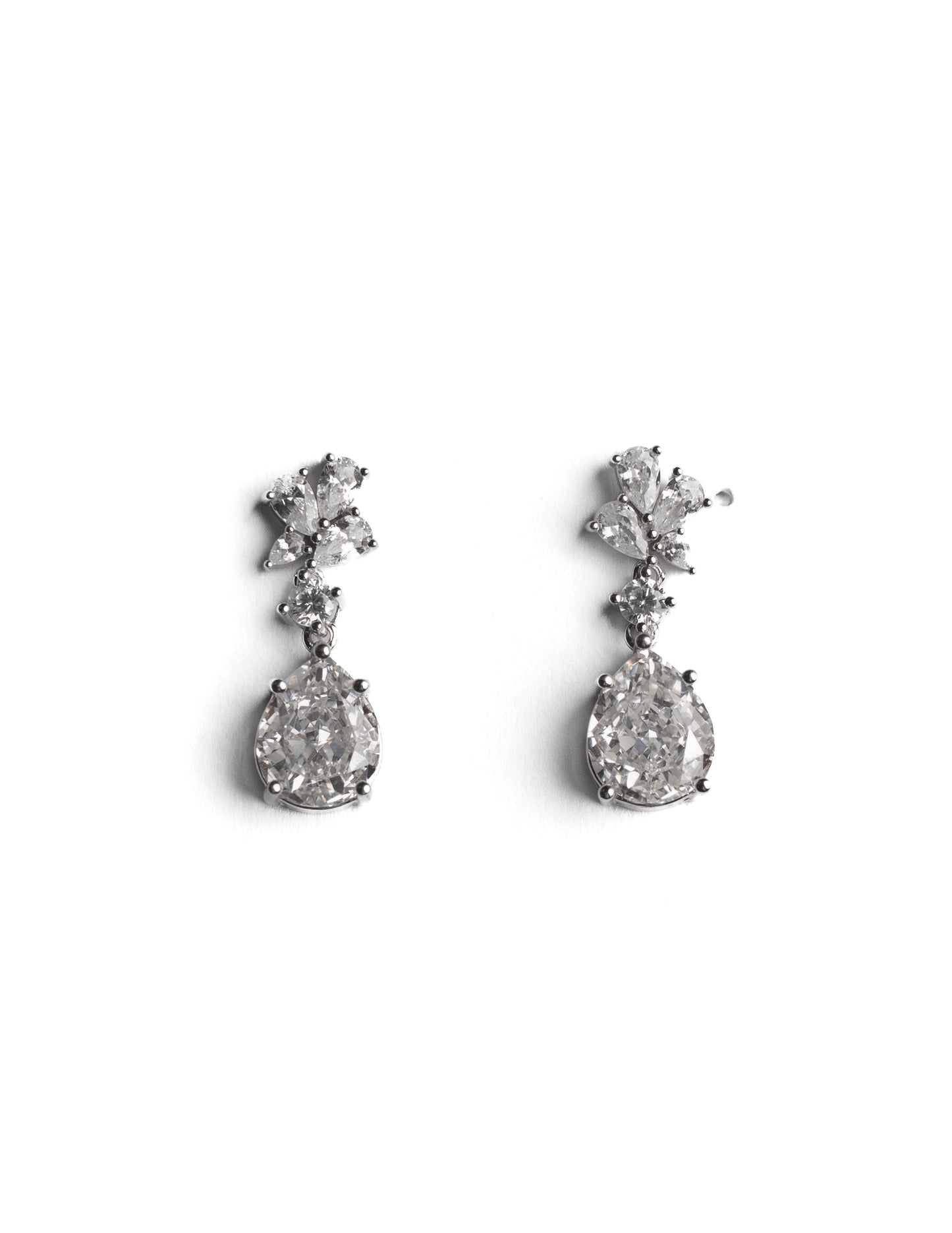 Soirée Drop Earrings