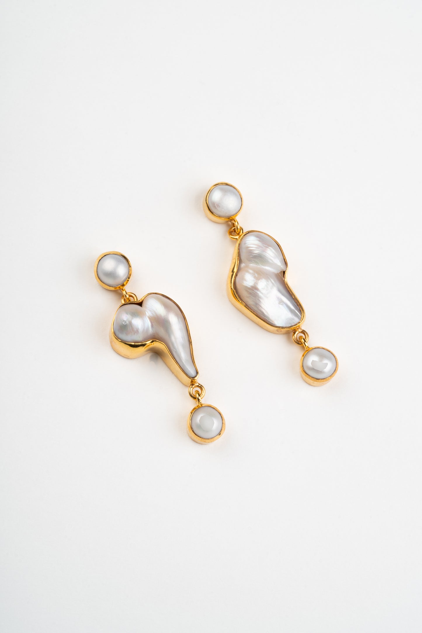 Koya Abstract Gold Plated Pearl Earring