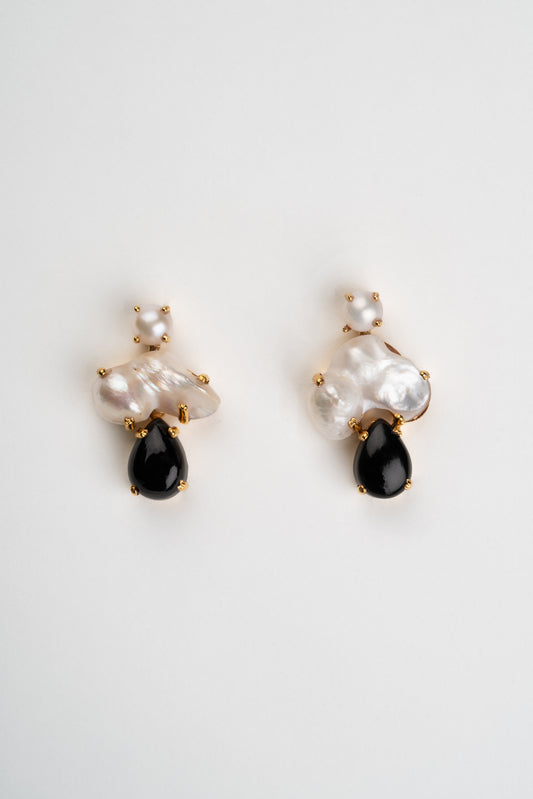 Hana Abstract Gold Plated Pearl Earring