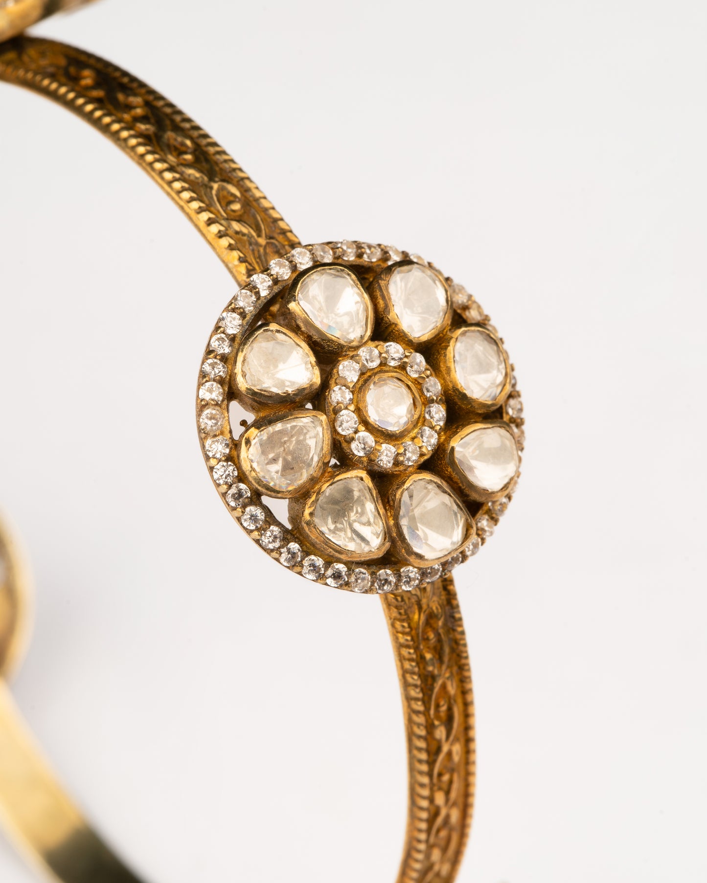 Evie Gold Plated Kundan Bangle